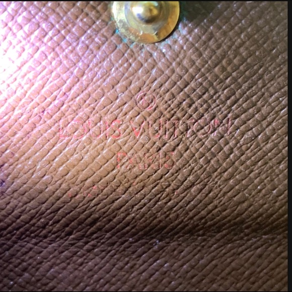 💯 % AUTHENTIC LUIS VUITTON DAMIER EBENE WALLET - Picture 5 of 16